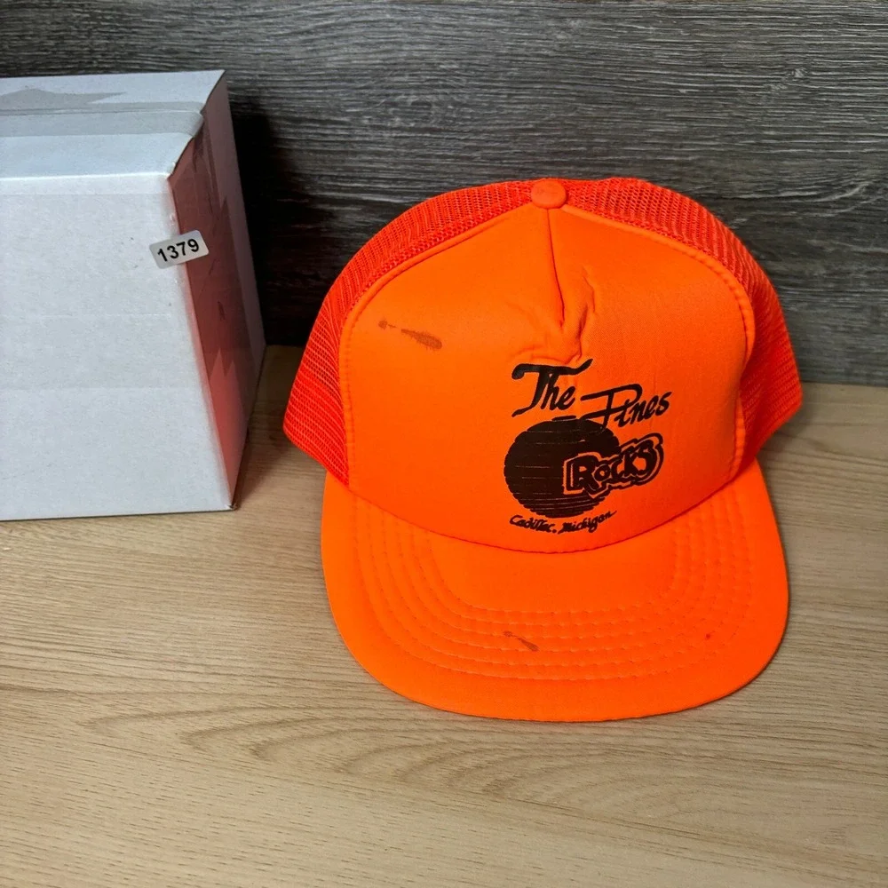 San Sun faded hats